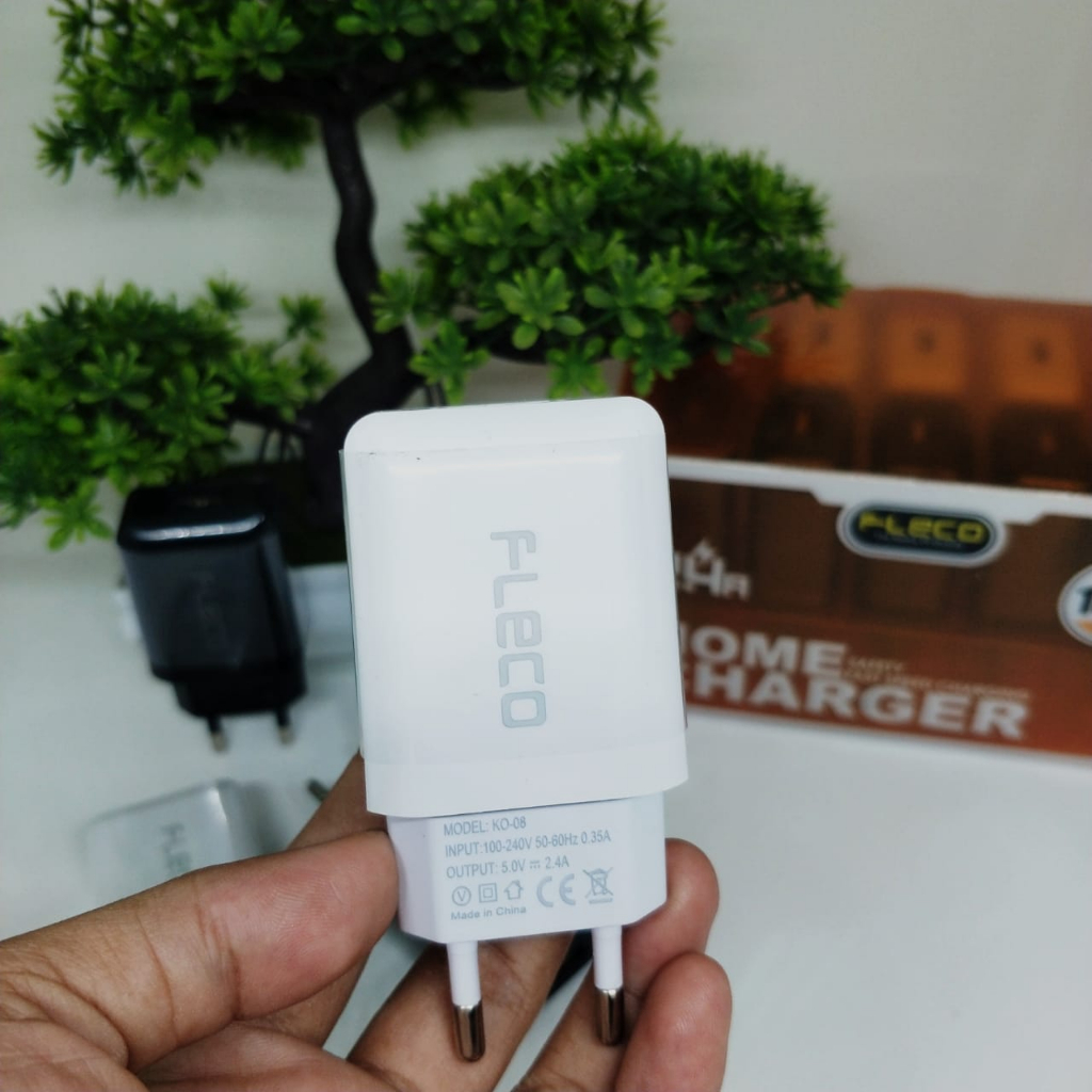 PERBOX ISI 10PCS BATOK CHARGER FLECO KO-08 2.4A ORIGINAL 1USB FOR ALL SMARTPHONE BY SMOLL