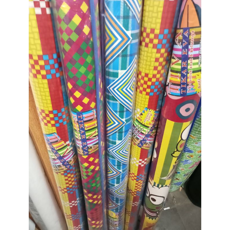 karpet spon karakter/Tikar spon/tikar piknik/tikar spon eva