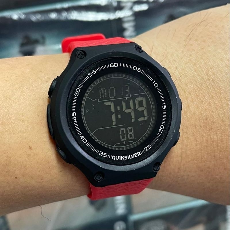 jam tangan pria quiksilver