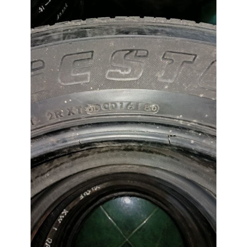 BAN RADIAL MERK BRIDGESTONE DULLER  265/60 R18