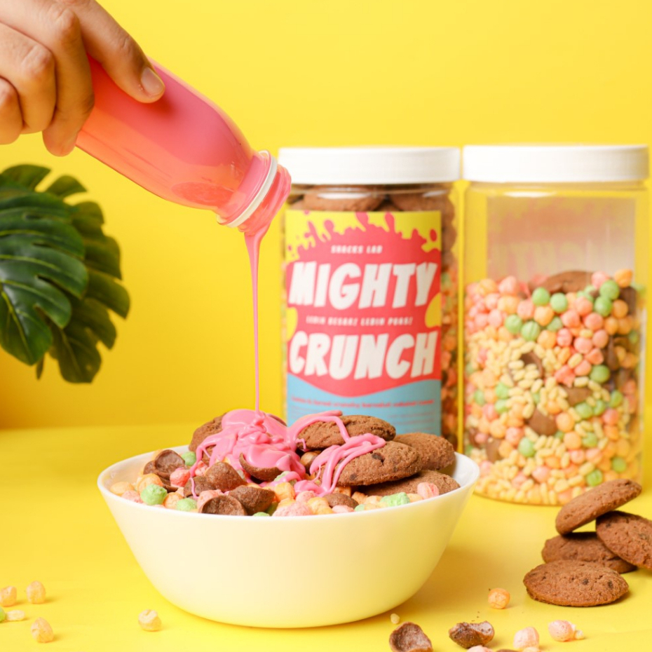 MIGHTY CRUNCH 1000ml - Cookies &amp; Sereal Lumer Crunchy by Snacks Lab ( 1 toples full sereal cookies &amp; 2 botol saus coklat )