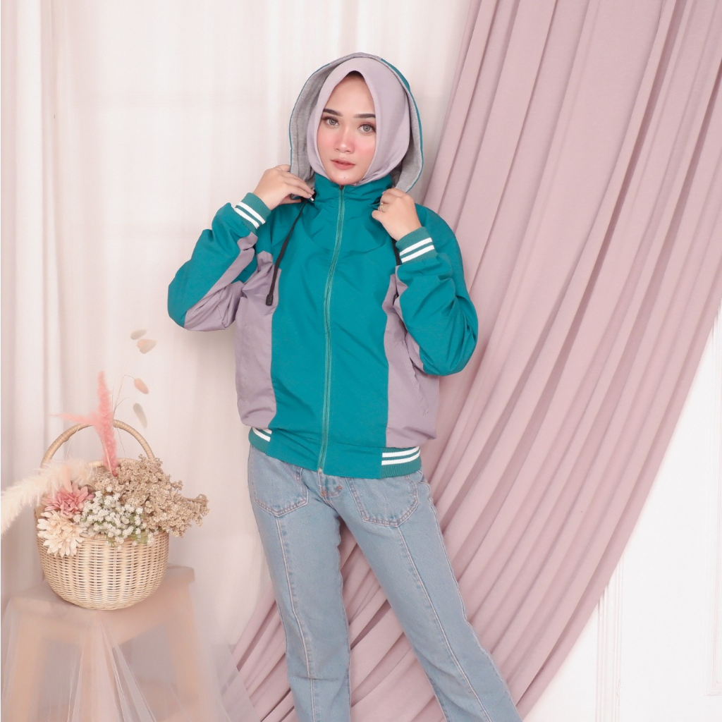 Justrue Jaket Hoodie Wanita Bolak Balik Kekinian Tosca