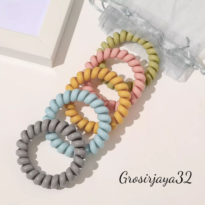 Karet Cantik Livy warna Ikat Rambut Korea  Kotak Korea Wanita set (isi 3pcs)