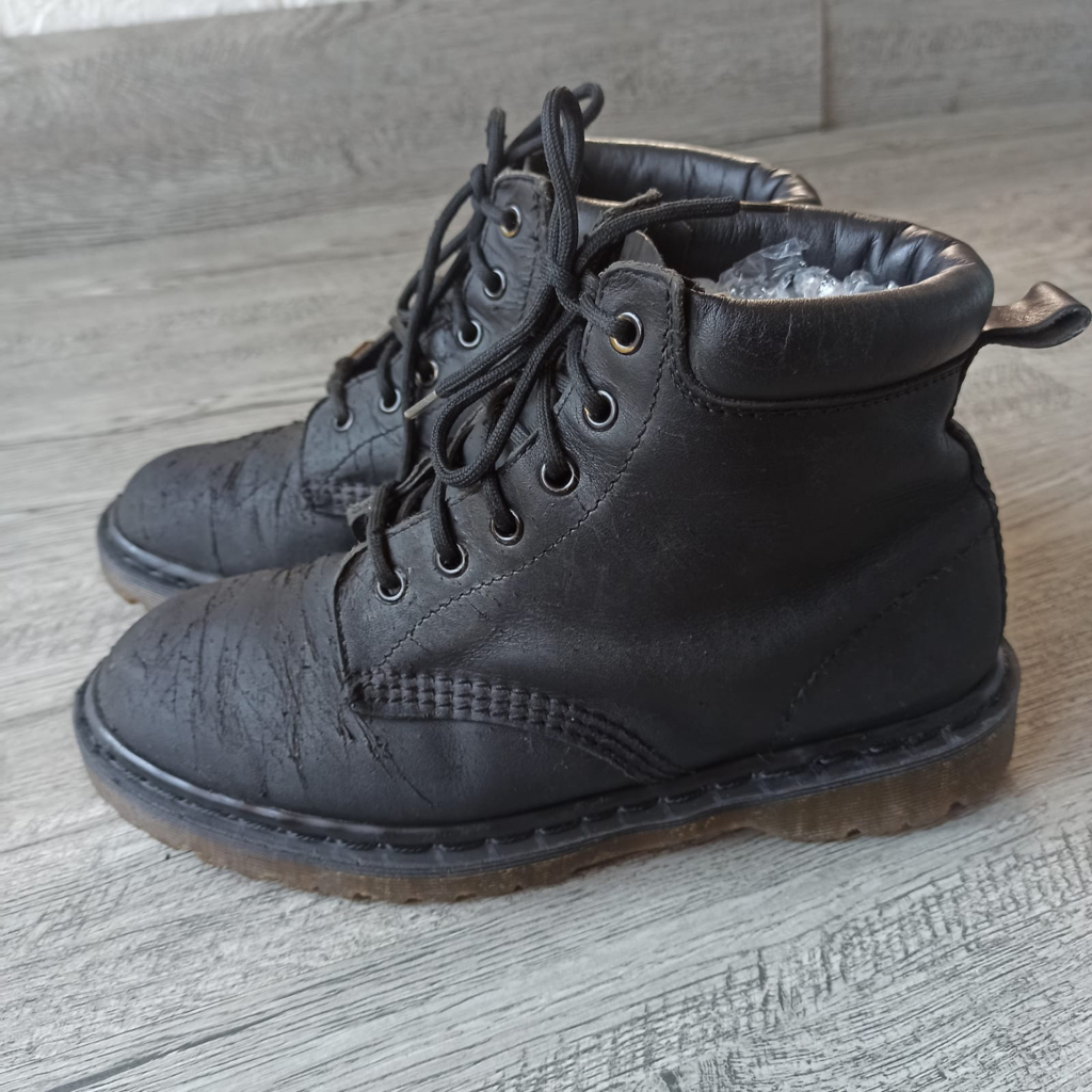 dr martens saxon army sole england