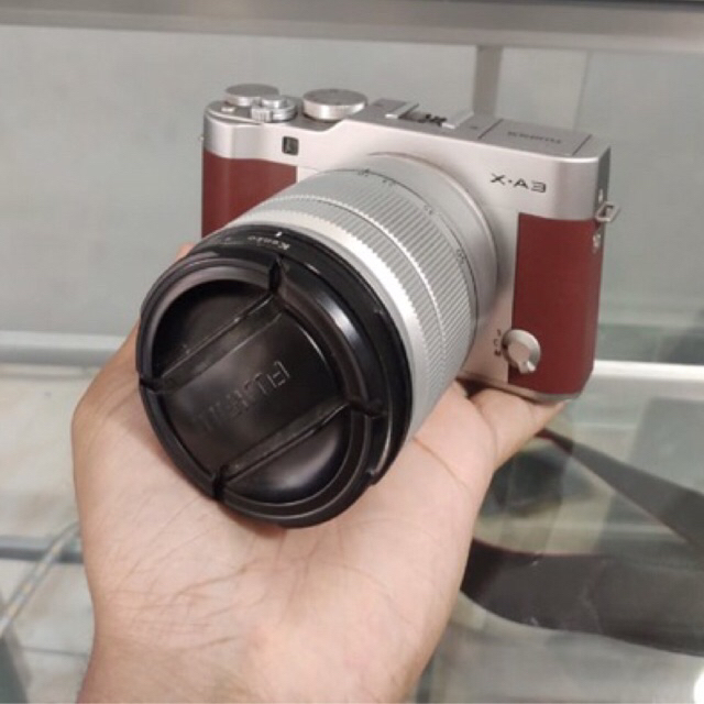 Fujifilm XA3 second bekas