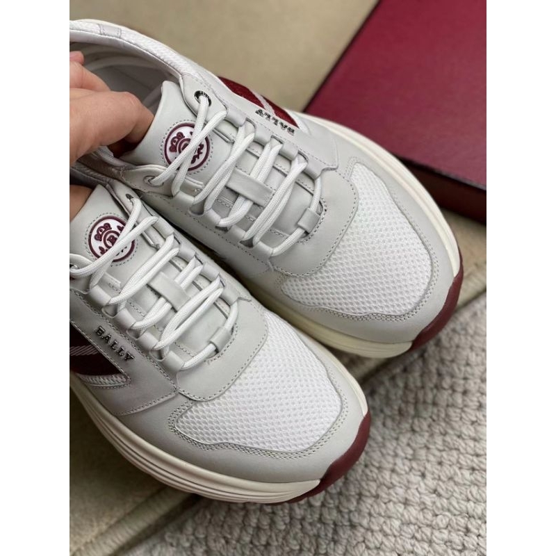 sepatu pria sneaker putih strip bal ly new p1shoes men shoes run away