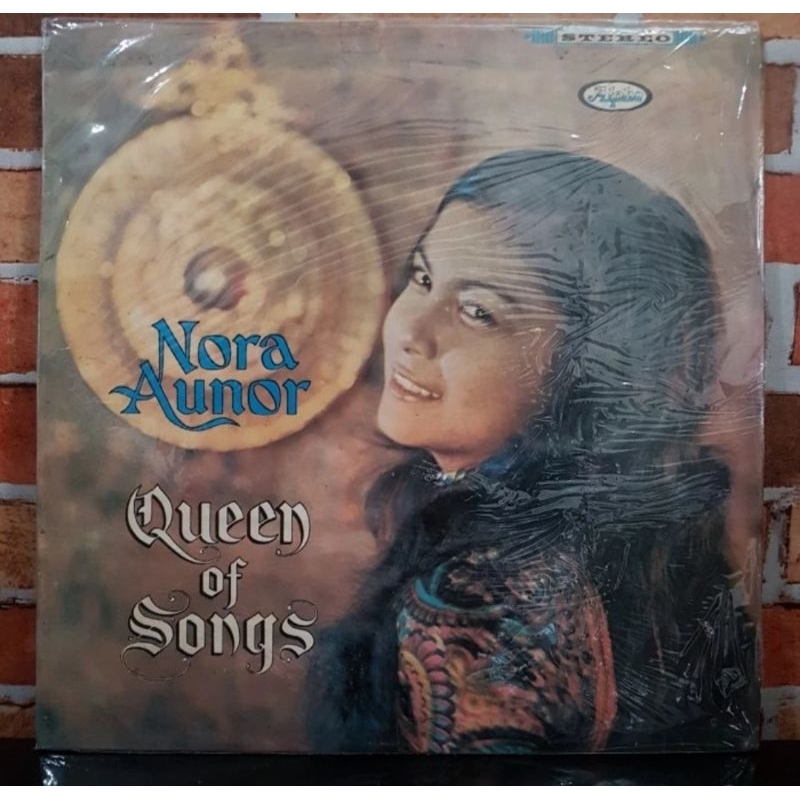 Vinyl Piringan Hitam 12 inch Nora Aunor-Queen Of Songs