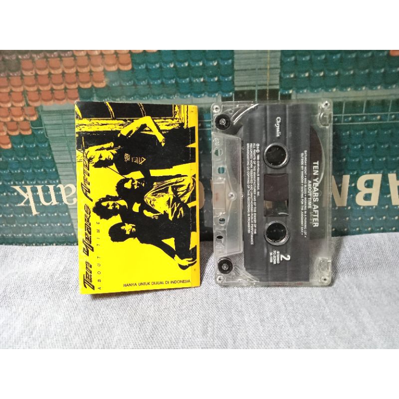 Kaset Pita Ten Years After - About Time (Cover ada selotip)