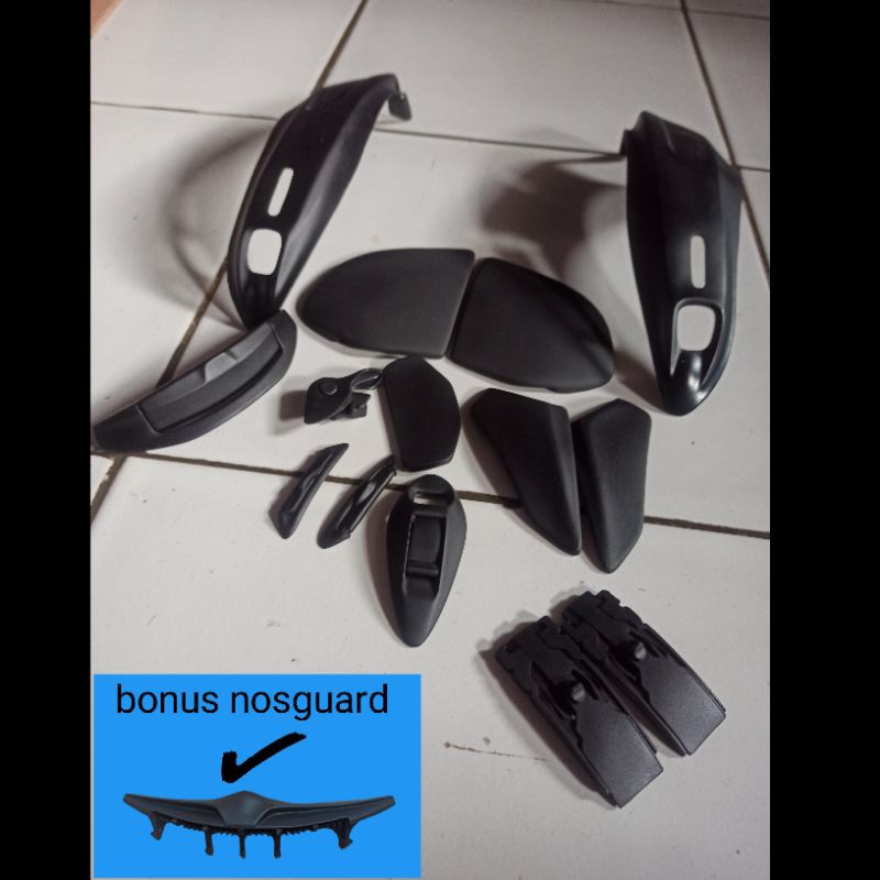 1 set acc  copy rx7x( Gak mudah pecah,) ACC ala ala arai