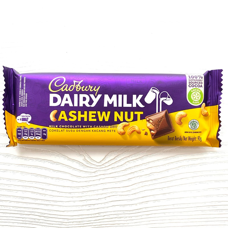 [TERMURAH!] Cadbury Dairy Milk Cahew Nut 90gr SATUAN - Coklat Cadbury Kacang Mede