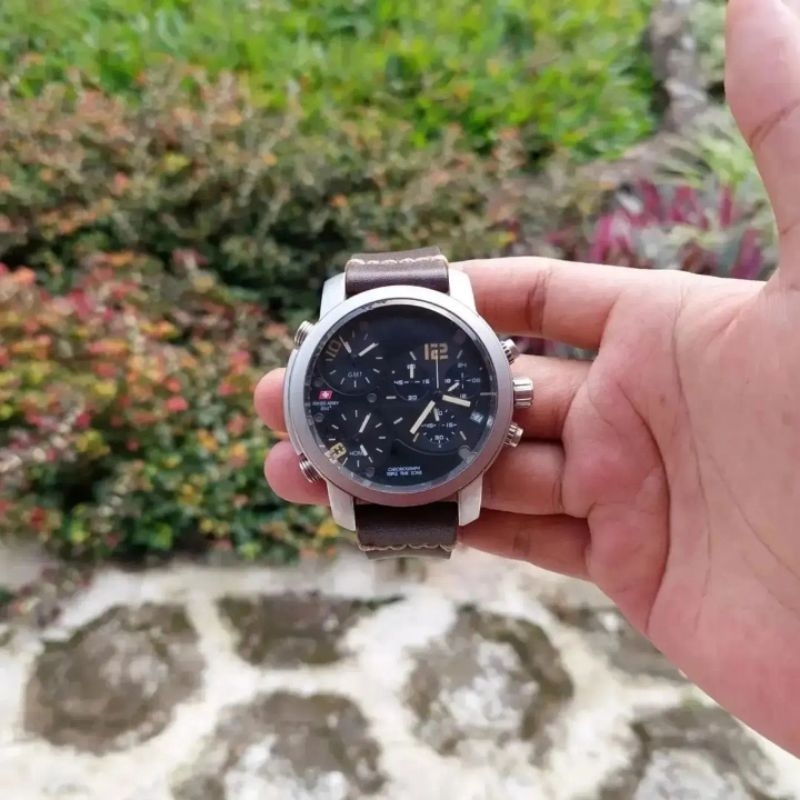 Swiss Army dhc+ SA 2013 M