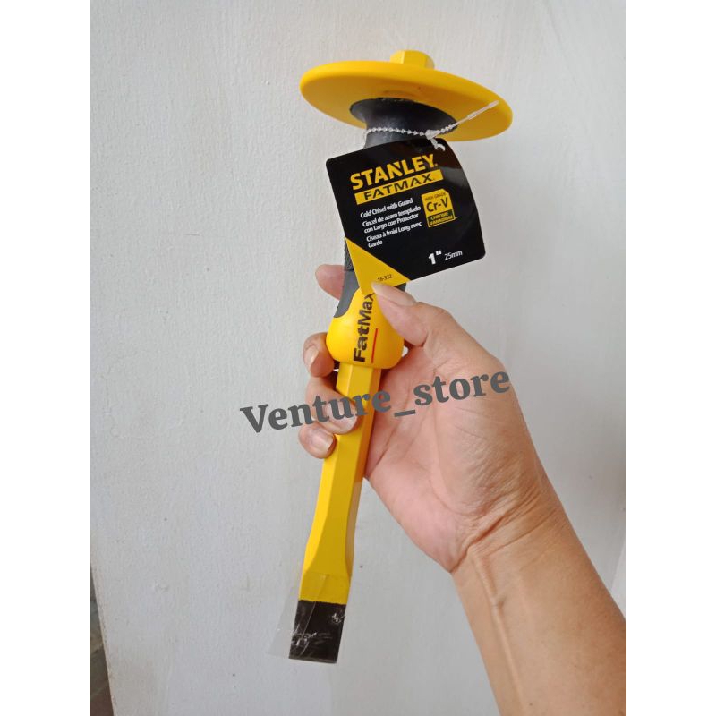 Stanley 16-332 1" x 12" FatMax Cold Chisel w/ Hand Guard / Pahat Beton