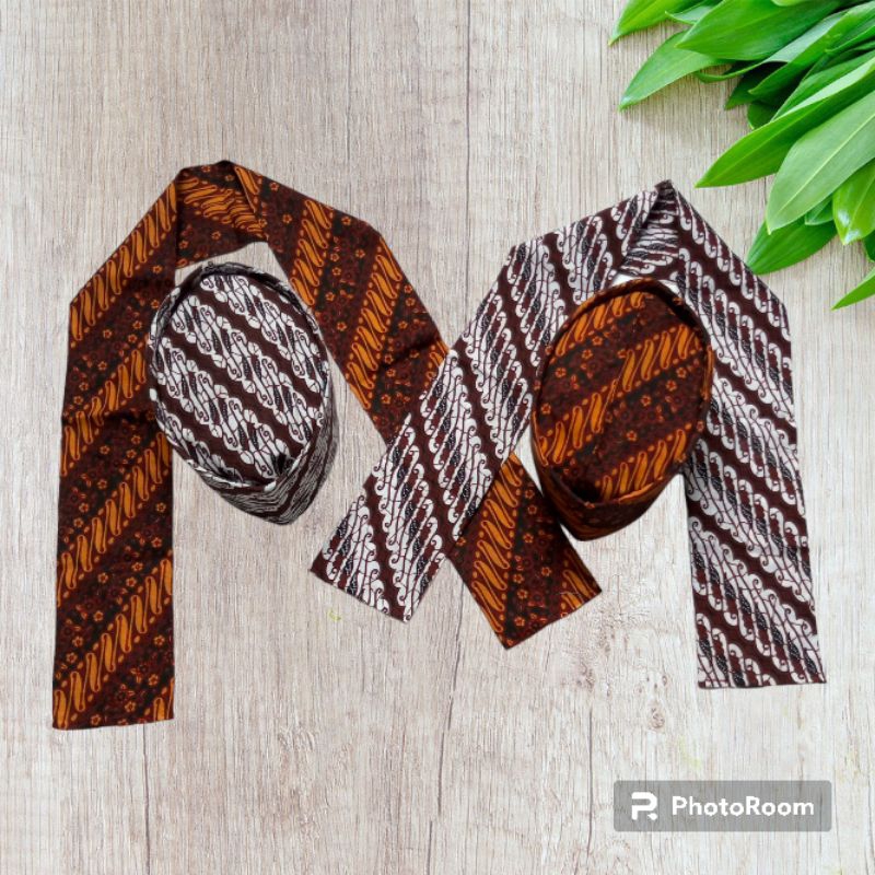 Sepaket Peci batik Betawi &amp; Cukin syal Batik ( Anak &amp; Dewasa )