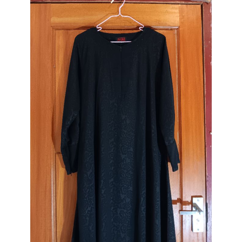 Al Arabian Abaya Embos Preloved