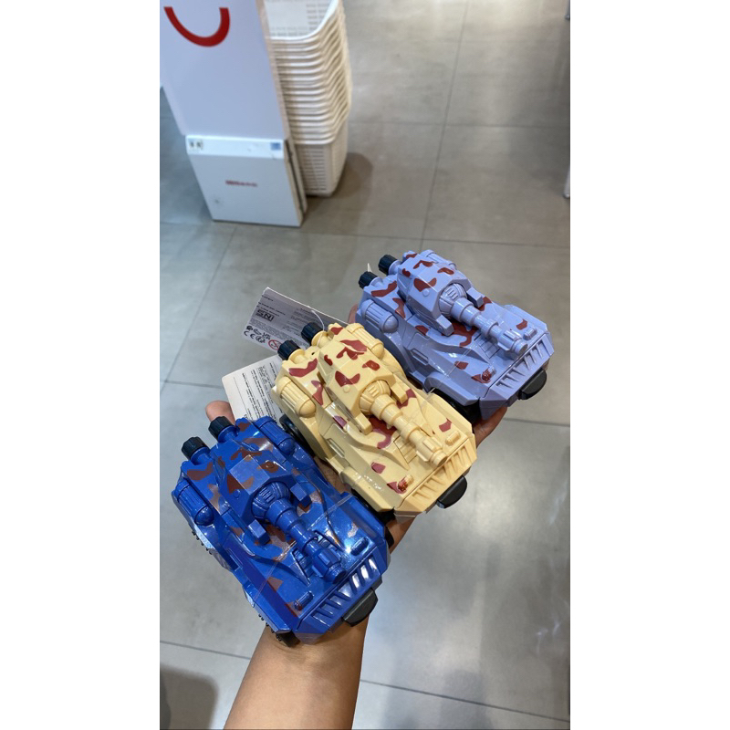 tranforming tank toys miniso