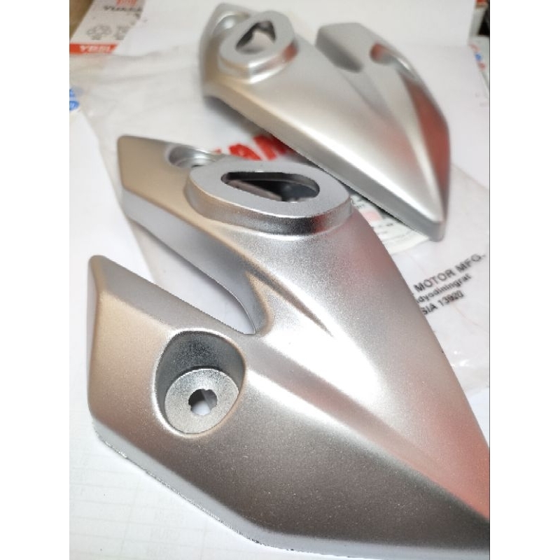 dudukan sen Vixion old kupingan kuping lampu Vixion pipi lampu vixion