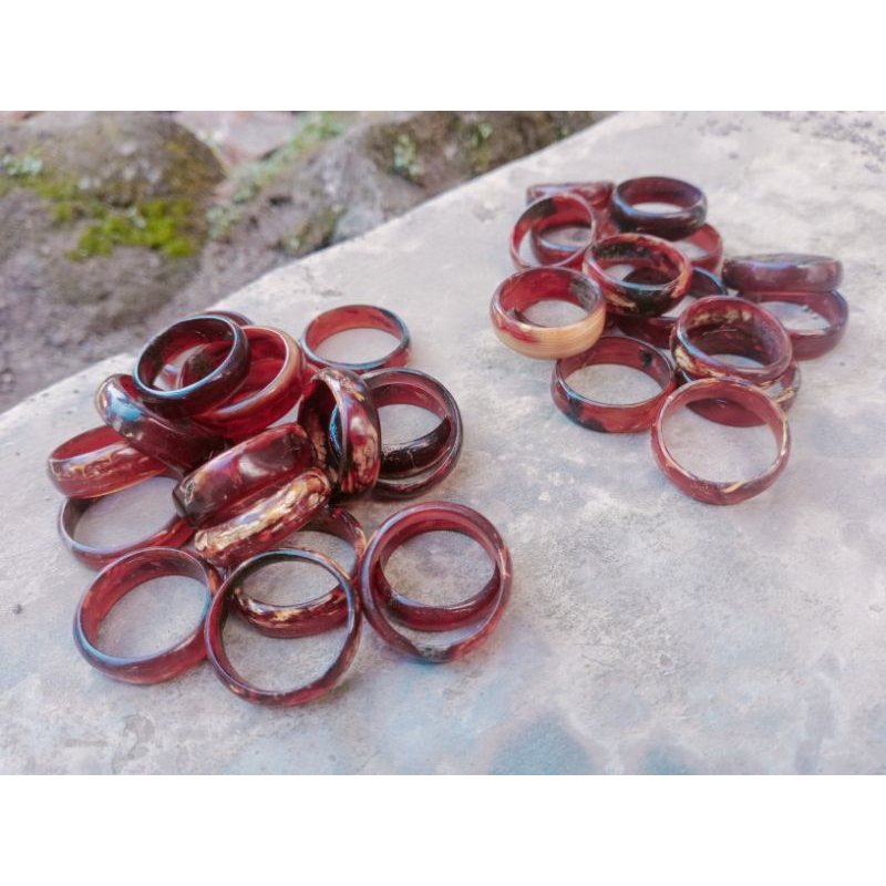 cincin akar Bahar merah kristal