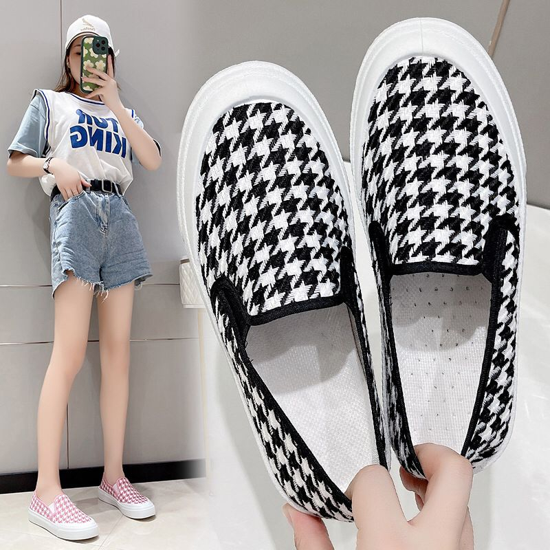 TG1728 Sepatu Slip On Wanita  Motif Zigzag / Sepatu Sneakers Wanita