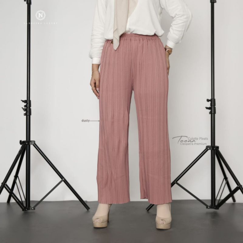 Kulot Teena by nadheera Luxury