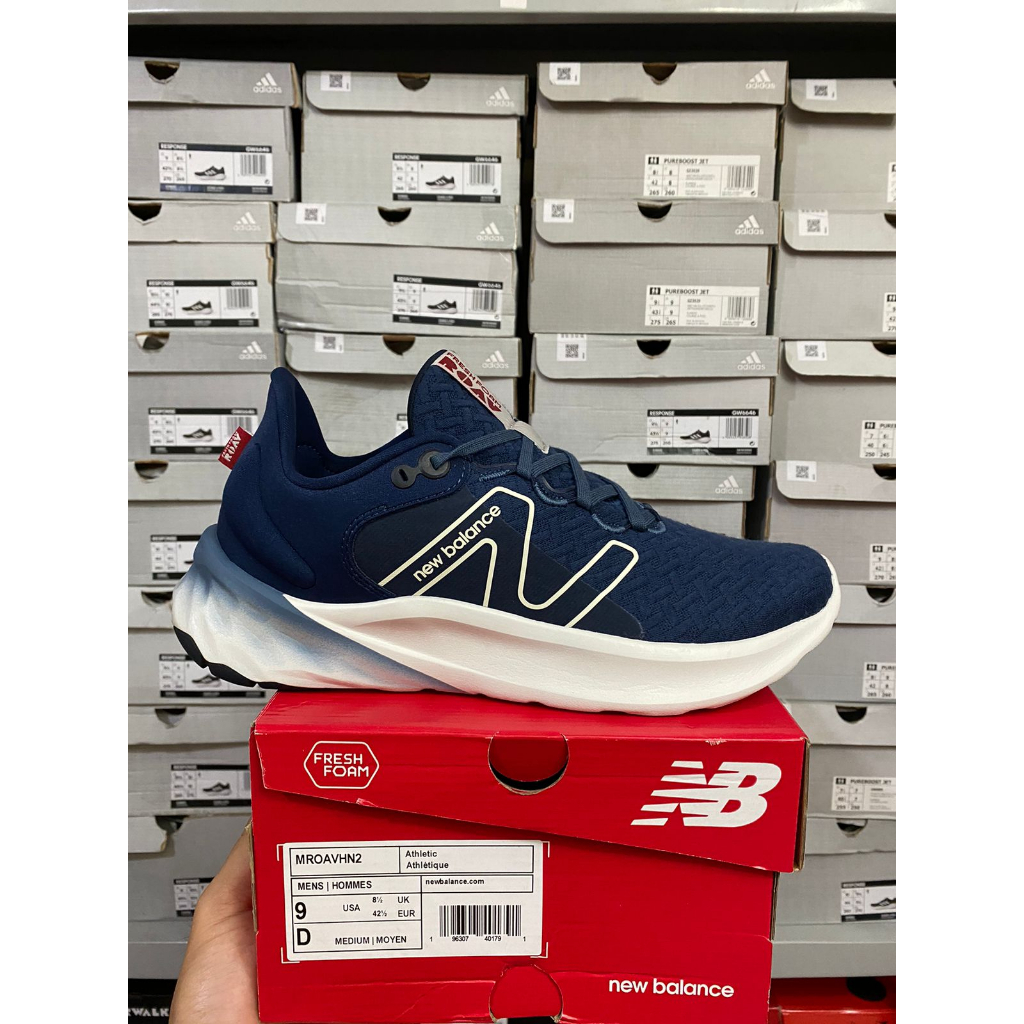 New Balance Athletic Fresh Foam MROAVHN2 Navy Men's Shoes Original