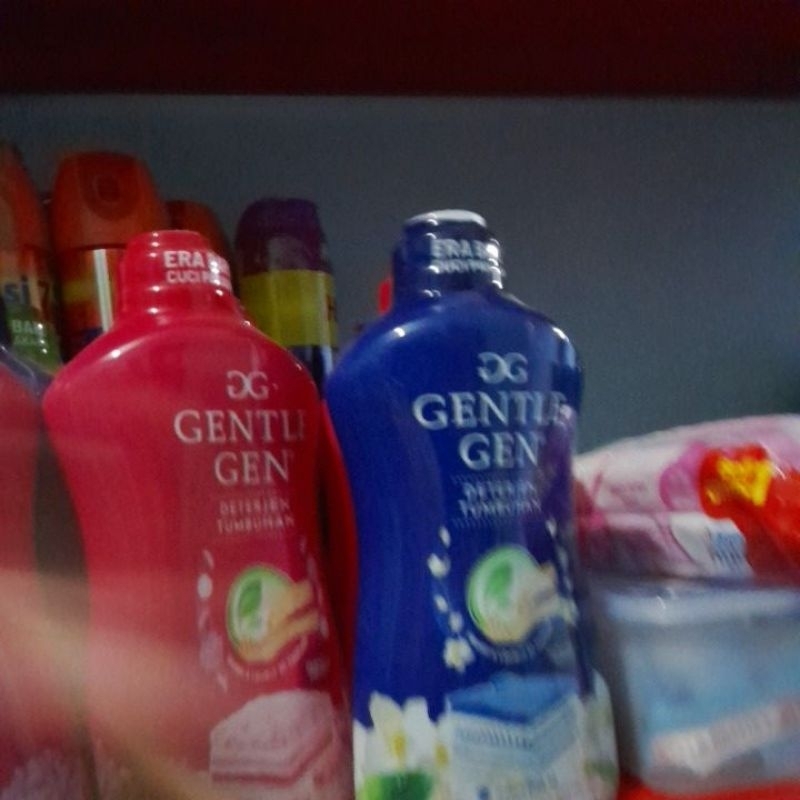 Gentel Gen Detergen Cair 700 ml