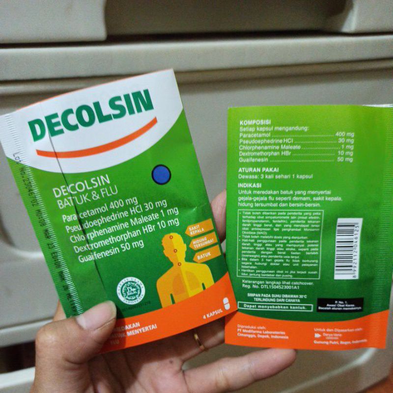 Decolsin batuk dan flu strip 4 kapsul