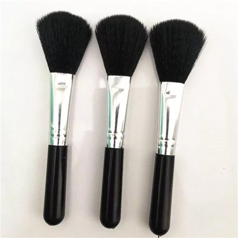 KUAS BLUSH ON MAKE UP BRUSH BEDAK BLUSH ON BEDAK POWDER KUAS BEDAK