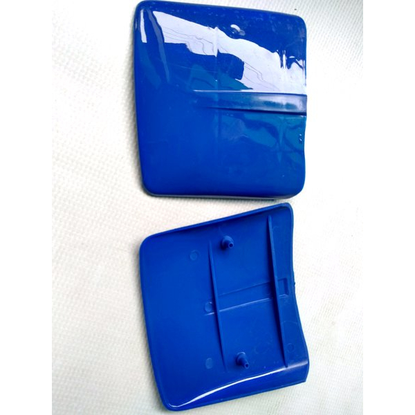 topi pet stoplamp lampu belakang vespa super sprint bajaj biru