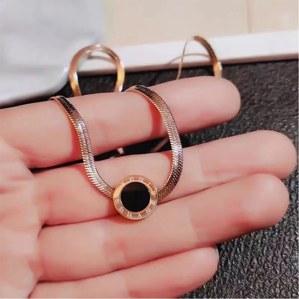 ✨ ✅COD Kalung Wanita Titanium Anti Karat Hati Liontin Berlian Klavikula Rantai Aksesoris Fashion Kalung Perhiasan Emas D825