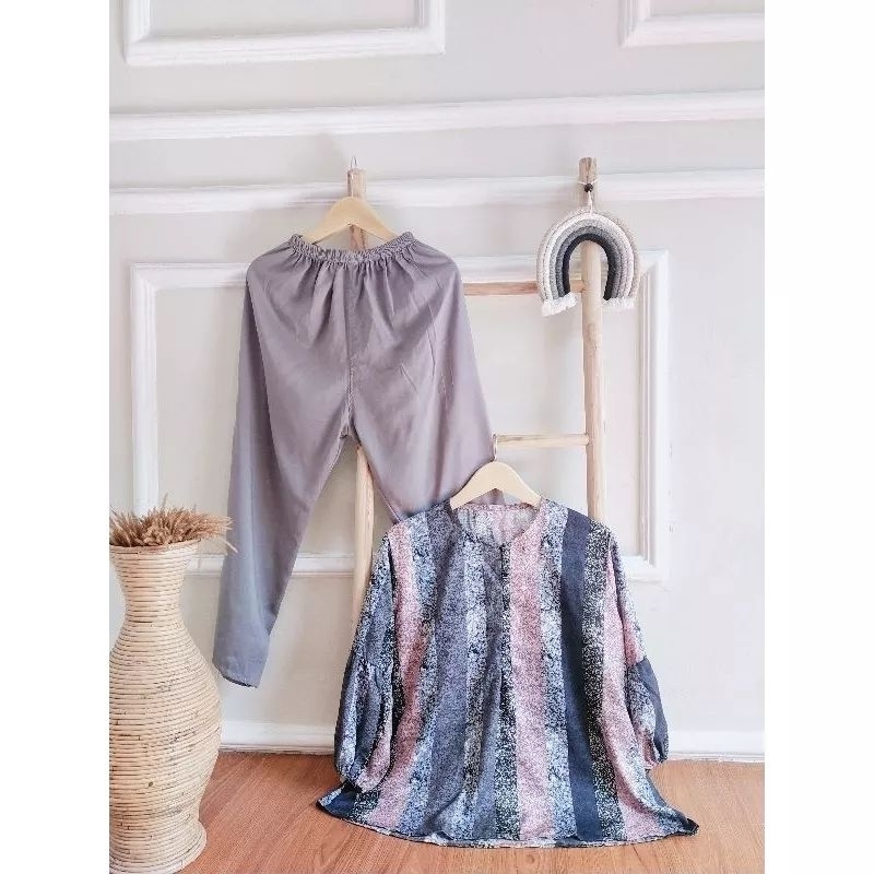 LILY ONE SET RAYON LENGAN BALON/SETELAN WANITA