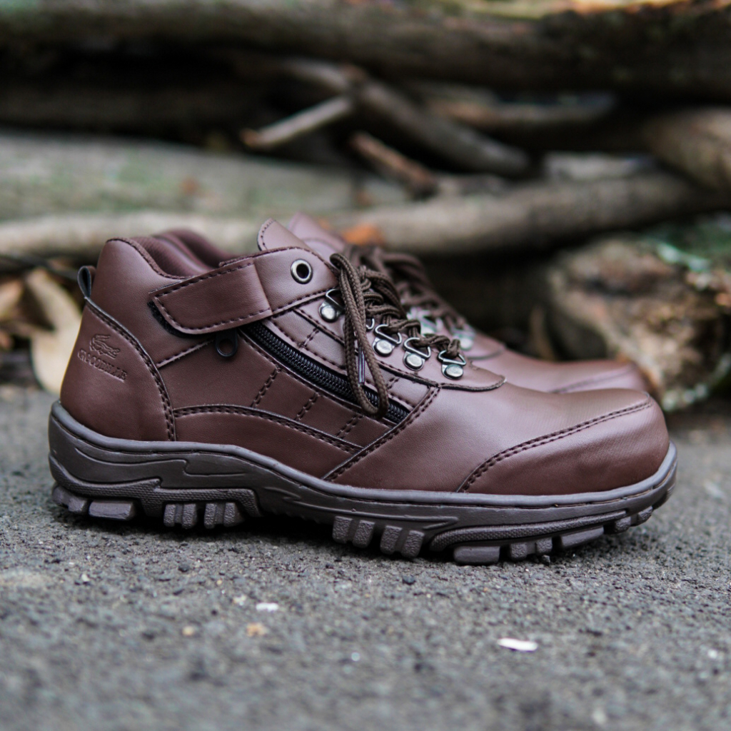 Sepatu boots safety boot Morisey Low Pendek tracking gunung ujung besi