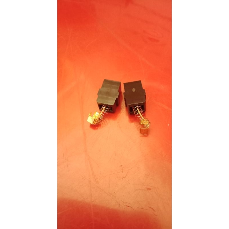 RUMAH ARANG / RUMAH CARBON BRUSH UNTUK MESIN BOR 10 MM MAKITA MAKTEC HP 1630,  6412 DLL PER 1 SET