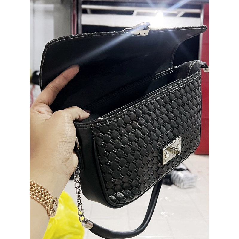 CLOPPER 2Tali Tas Wanita
