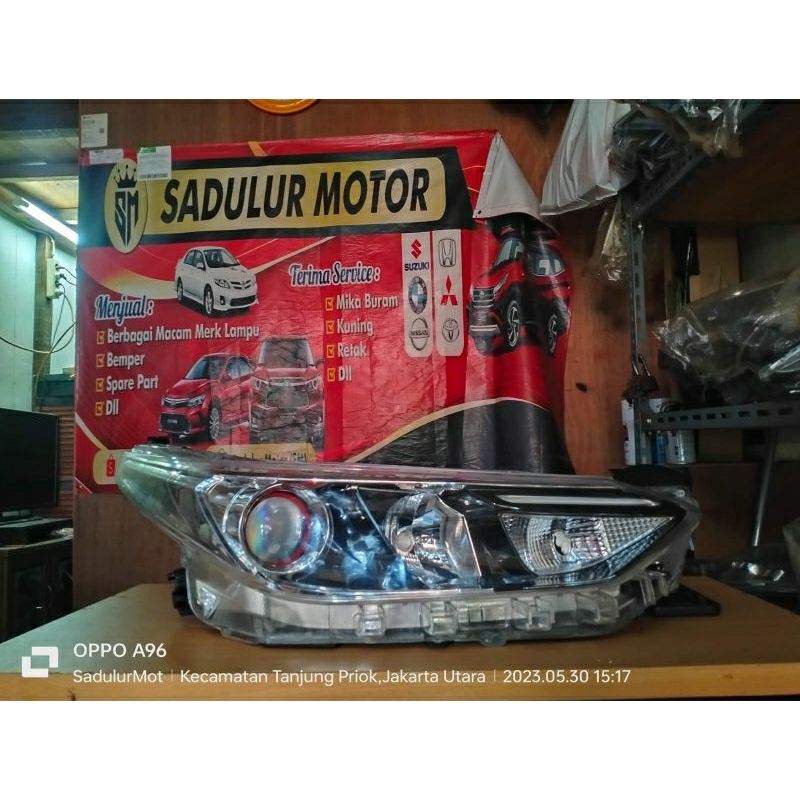 headlamp lampu depan Yaris 2019-2020