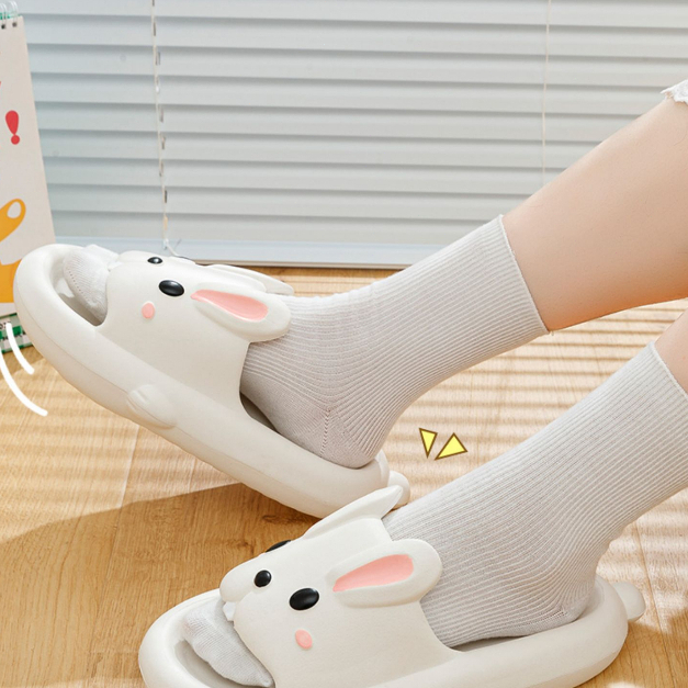 Komin Sandal Kelinci Anak Lucu Baby Sendal Anak Perempuan Anti Slip Cartoon Sendal  Anak Laki Laki Import Empuk Ukuran:30-35