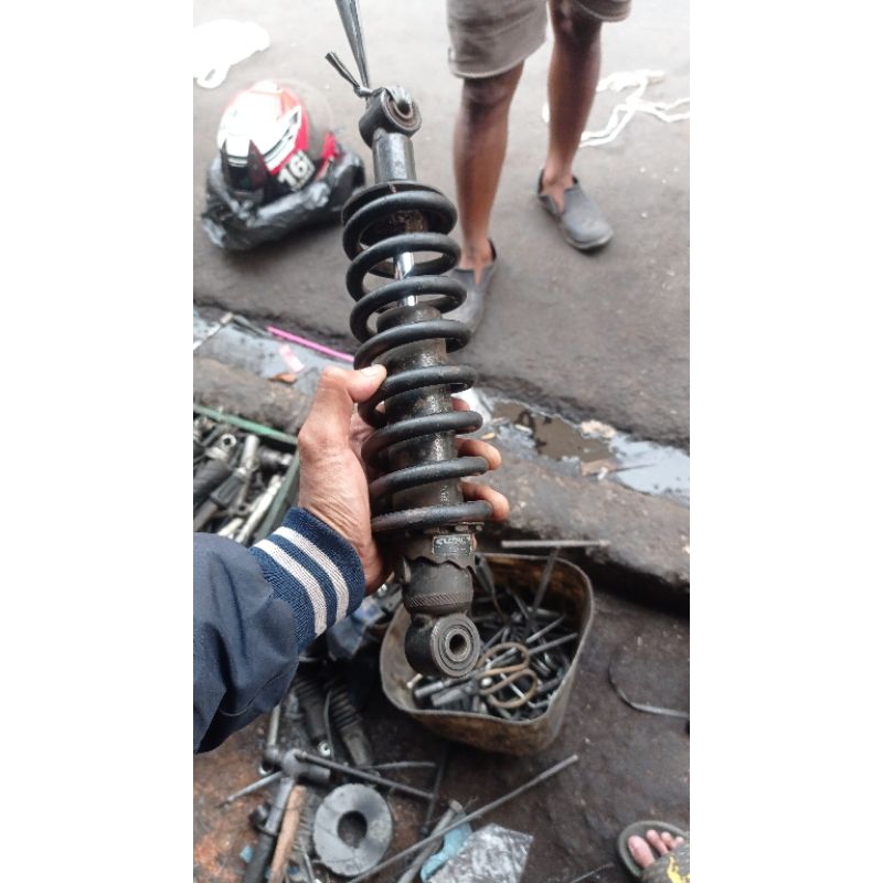 monoshock sok belakang ninja r 2tak original