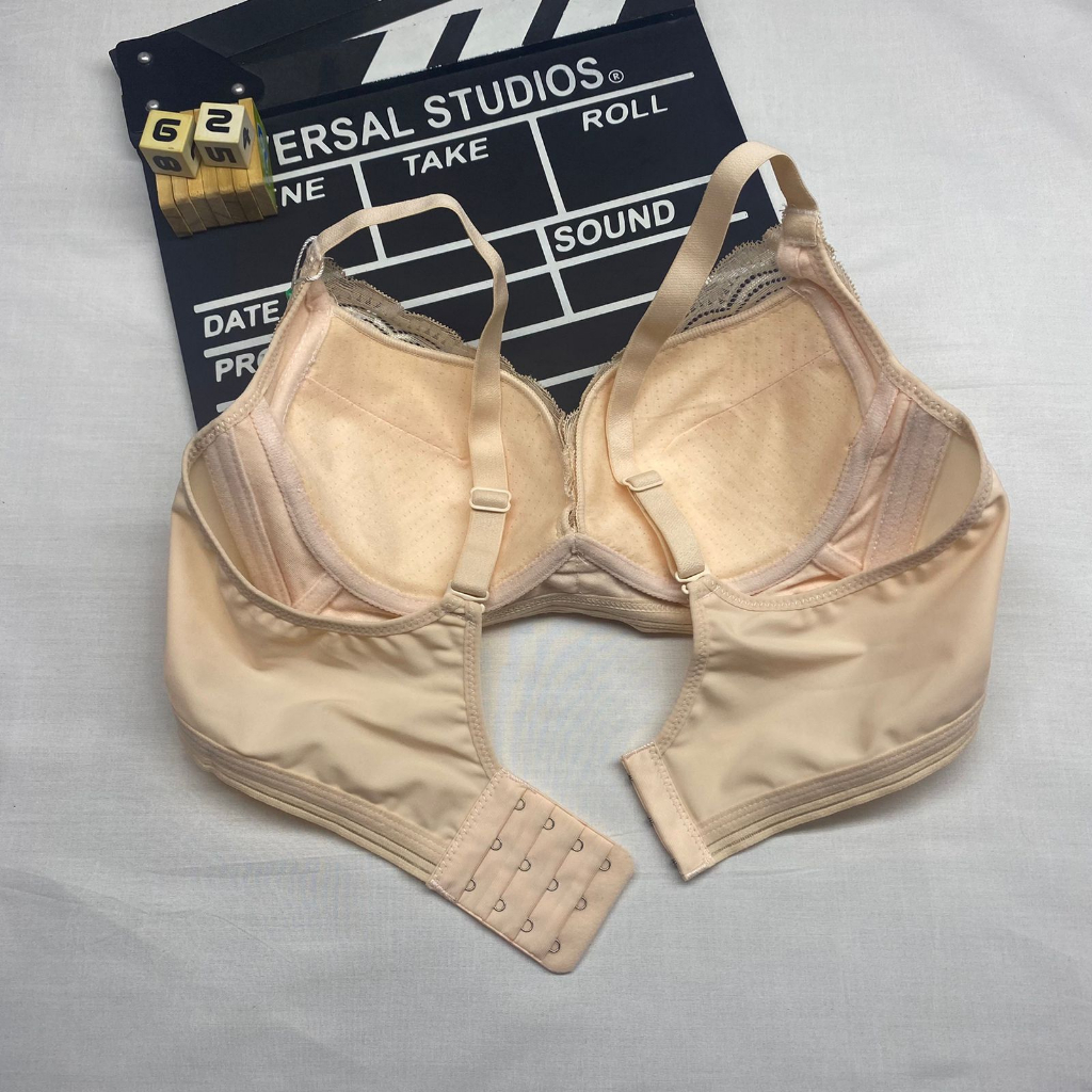 bra / bh wanita 8822 CUP B- busa sedang kain lembut ada kawat (PROMO BELI 4 FREE MASKER)