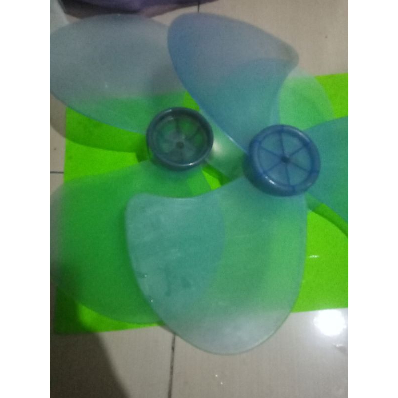 baling2 kipas cosmos besar berdiri