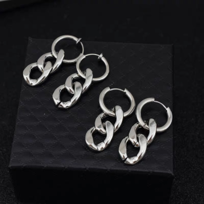 Anting Tindik Titanium Kombinasi Rantai Model Keren Pria dan Wanita