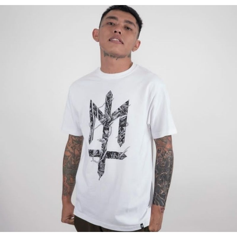 KAOS MATERNAL DISASTER ROTHITE PUTIH T-SHIRT PRIA MATERNAL LOGO DEPAN - KAOS DISTRO MATERNAL BANDUNG