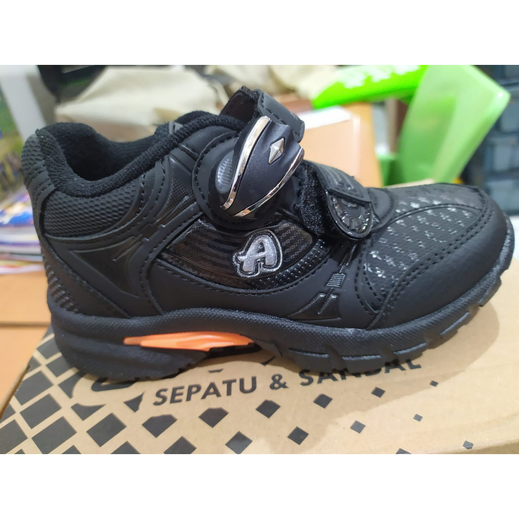 PRO ATT MGP 457 V BLACK sepatu sekolah anak magnet velcro casual