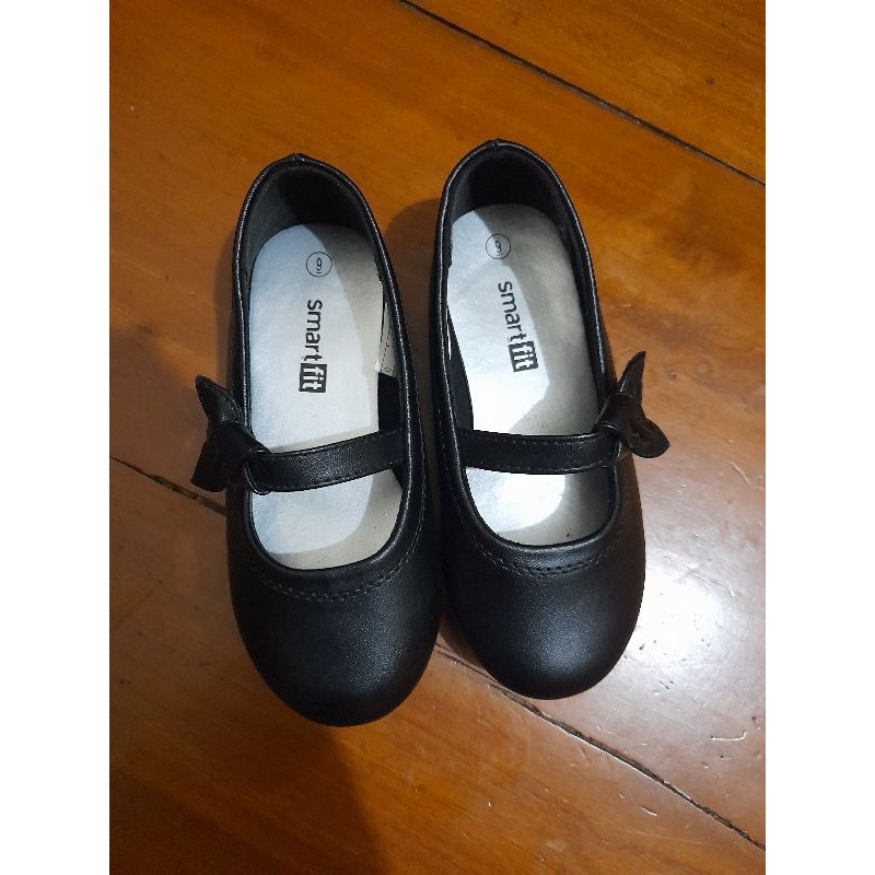 Preloved Sepatu Pesta Anak Smartfit