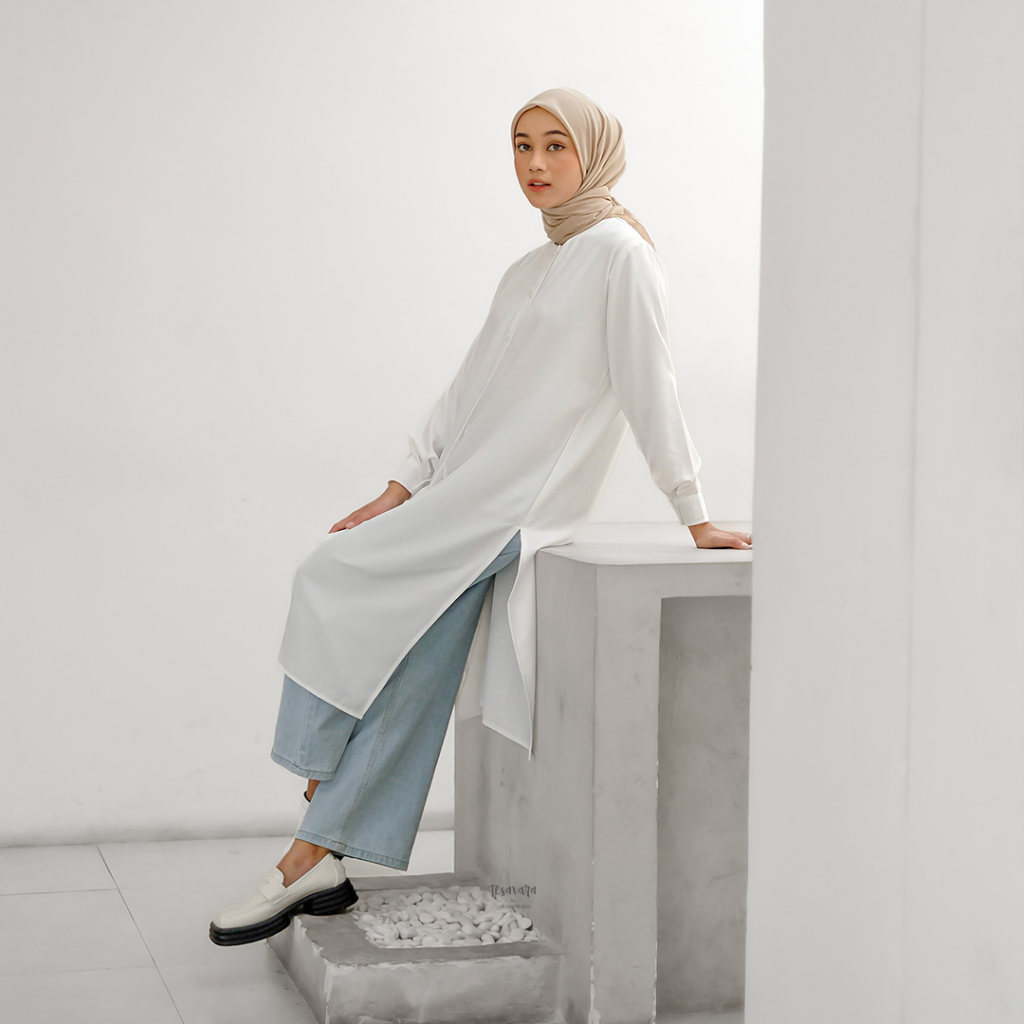 Minor Defect | Tesavara Slit Tunic | Tunic Wanita Flowy