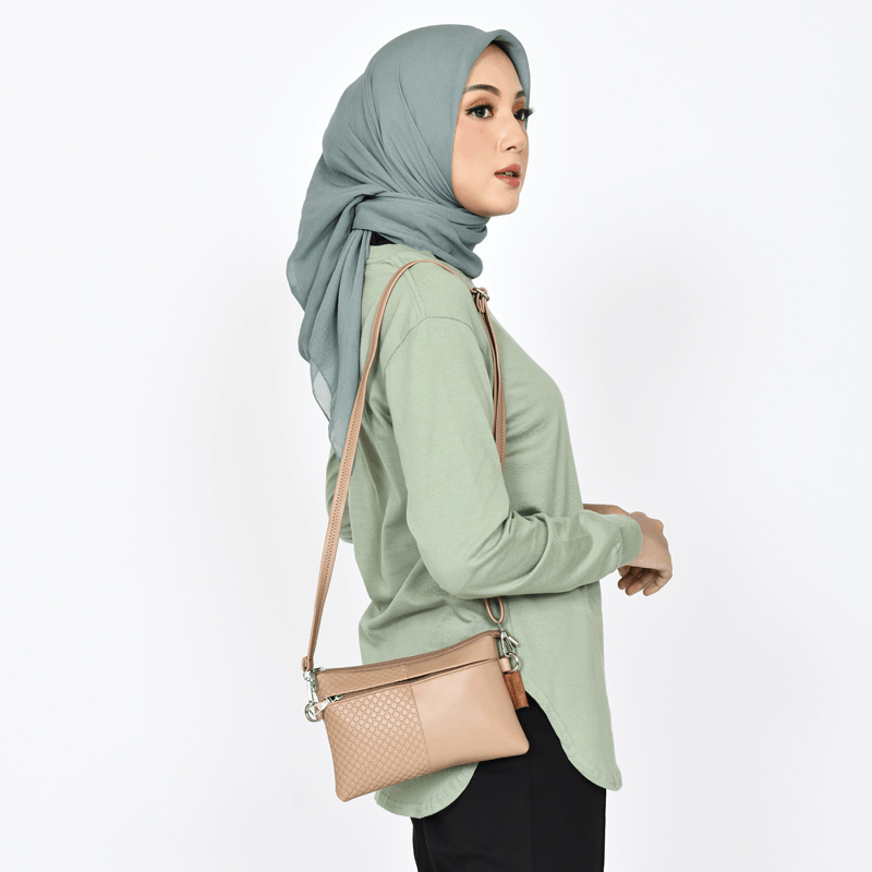 tas wanita Bonita 7Lash wanita slempang  tas wanita kekinian tas wanita harian tas serbaguna best seller sling bag tas slempang terbaru best seller tas slempang pariput tas slempang korean style tas slempang import chocoly dhanisa flip fuji wilona danisa