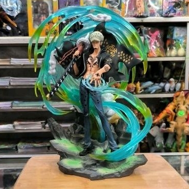 Action Figure One Piece Captain Trafalgar D Water Law LED Jumbo