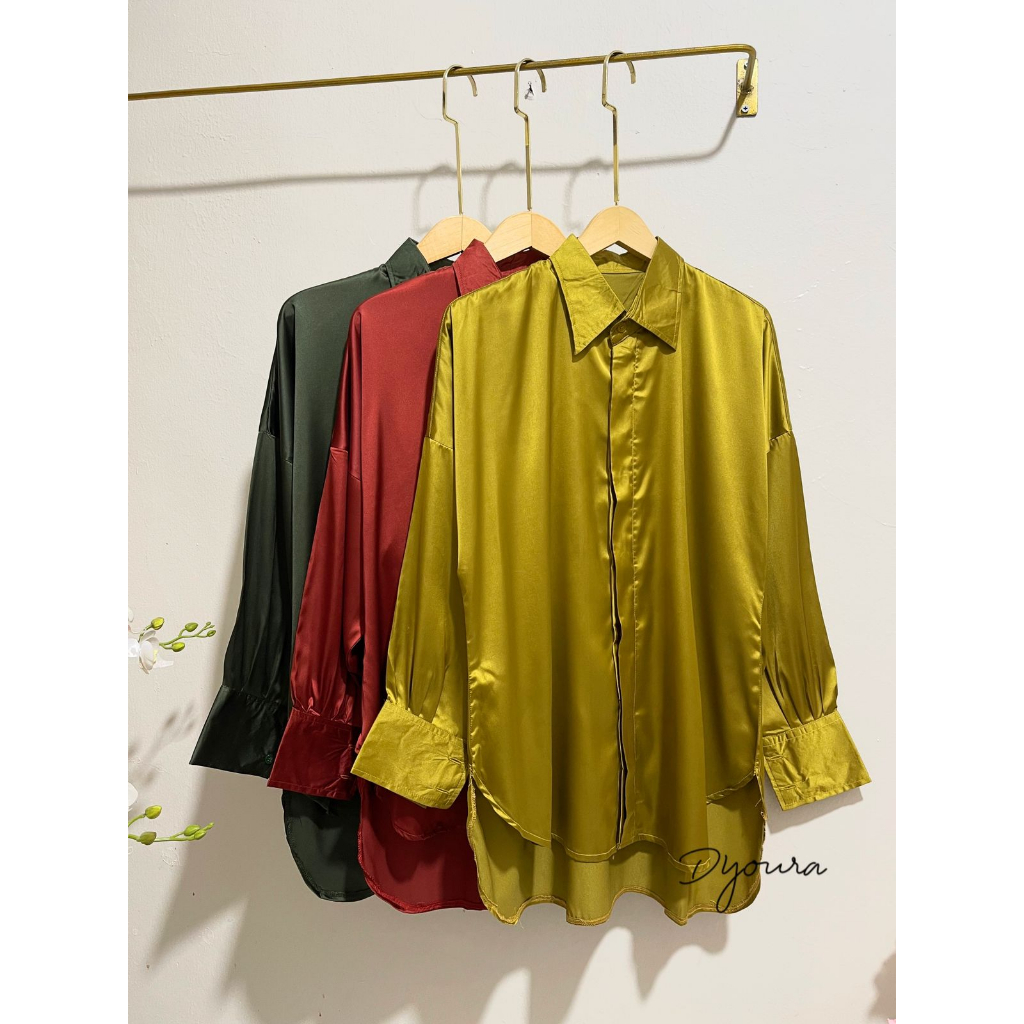 Atasan wanita kekinian/ atasan wanita lengan panjang/ kemeja satin terbaru/ kemeja polos cewek