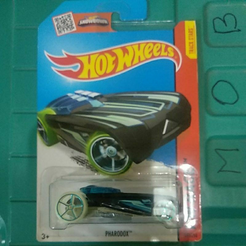 Hot Wheels Pharodox