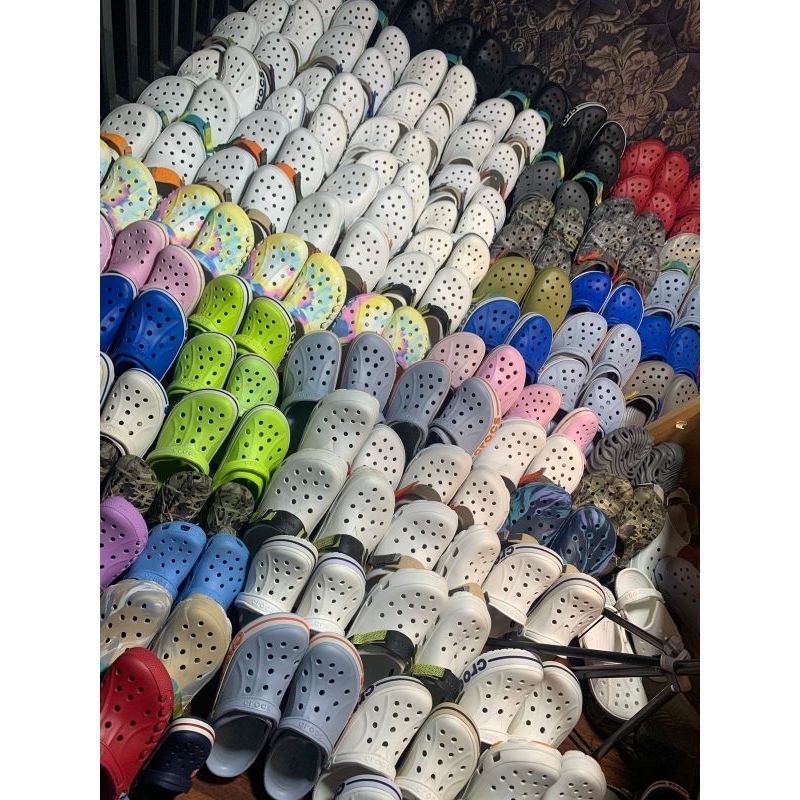 Sendal CROCS Rijek Cutting Pabrik