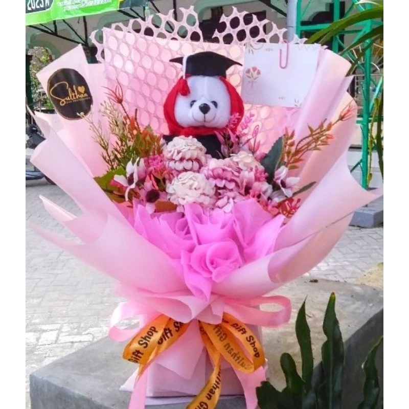 Bucket wisuda / buket boneka wisuda / buket boneka profesi