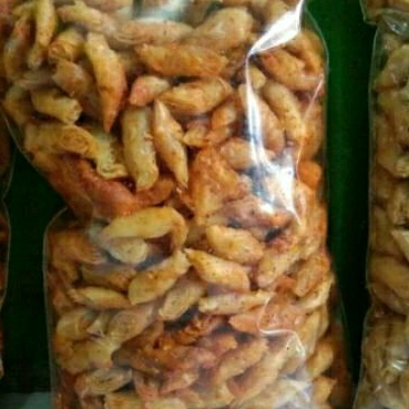 

keripik kulit lumpia 250 gram